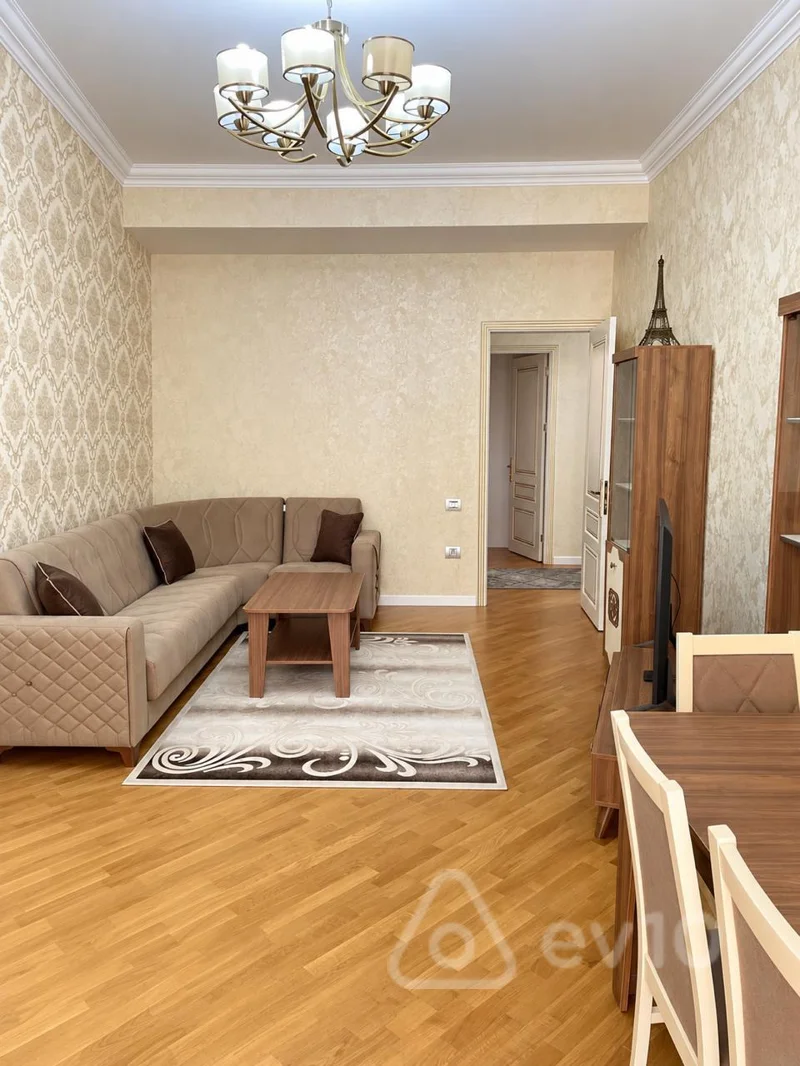 3 otaqlı mənzil, 126 m², Mərkəzi Bulvar küçəsi — kirayə — Mənzil