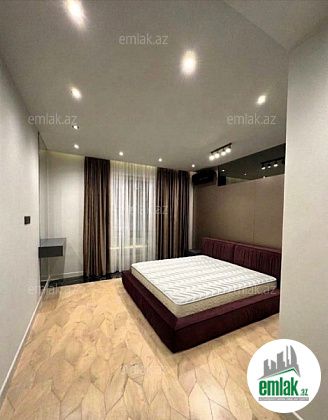 Satılır 3 otaqlı 149 m² yeni tikili 8 Noyabr m — Mənzil (7)