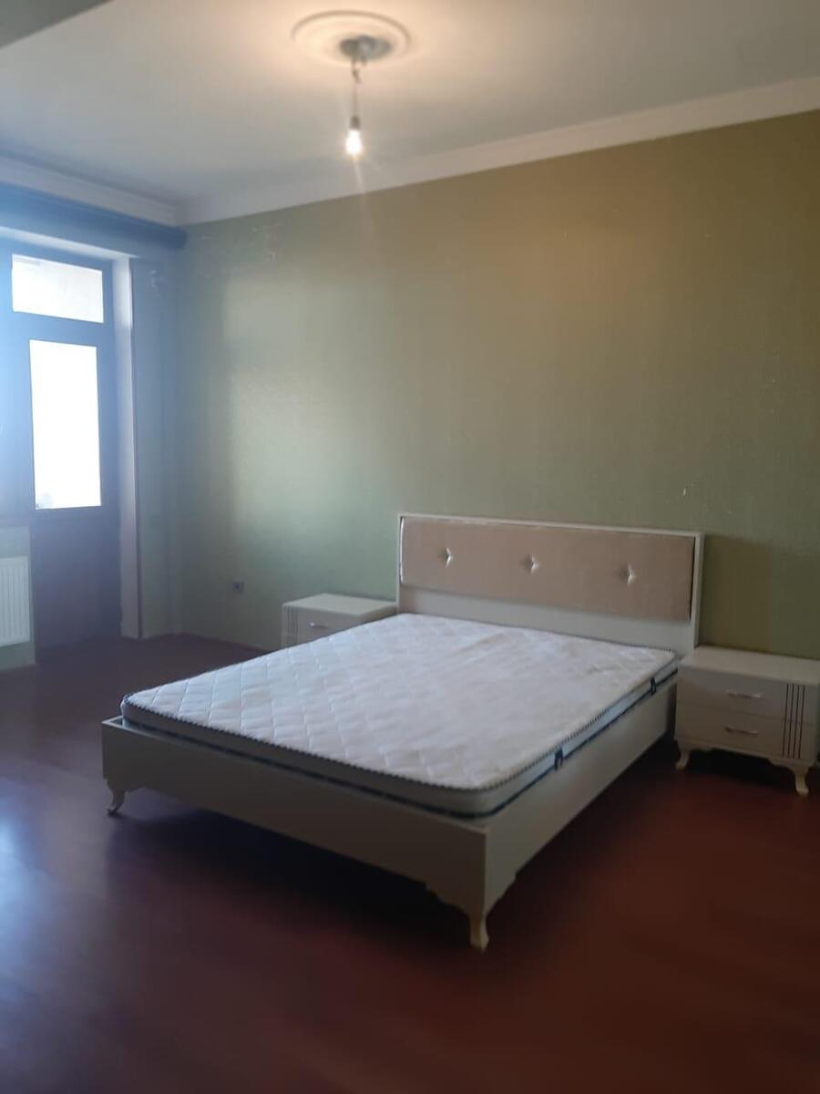Satılır 2 otaqlı yeni tikili 75 m² — Mənzil, Bakı (6)
