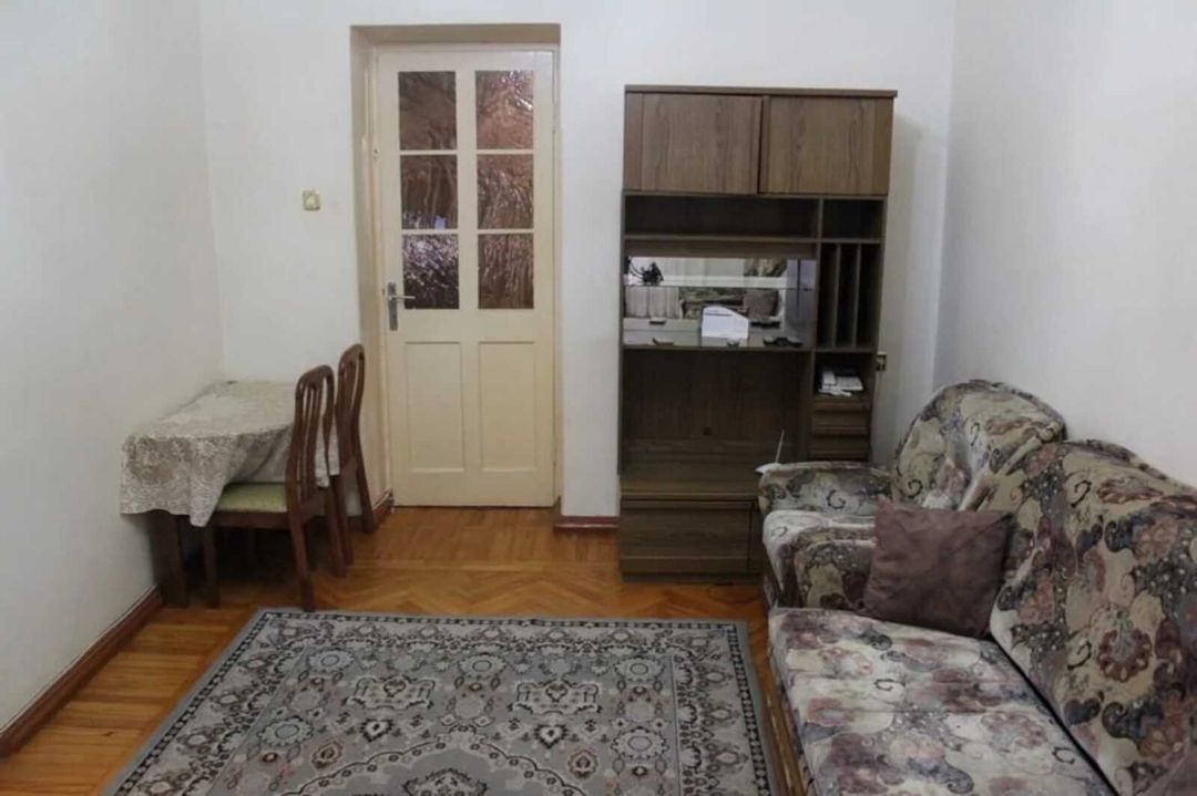 İcarəyə verilir 2 otaqlı köhnə tikili 70 m² — Mənzil, Bakı (8)
