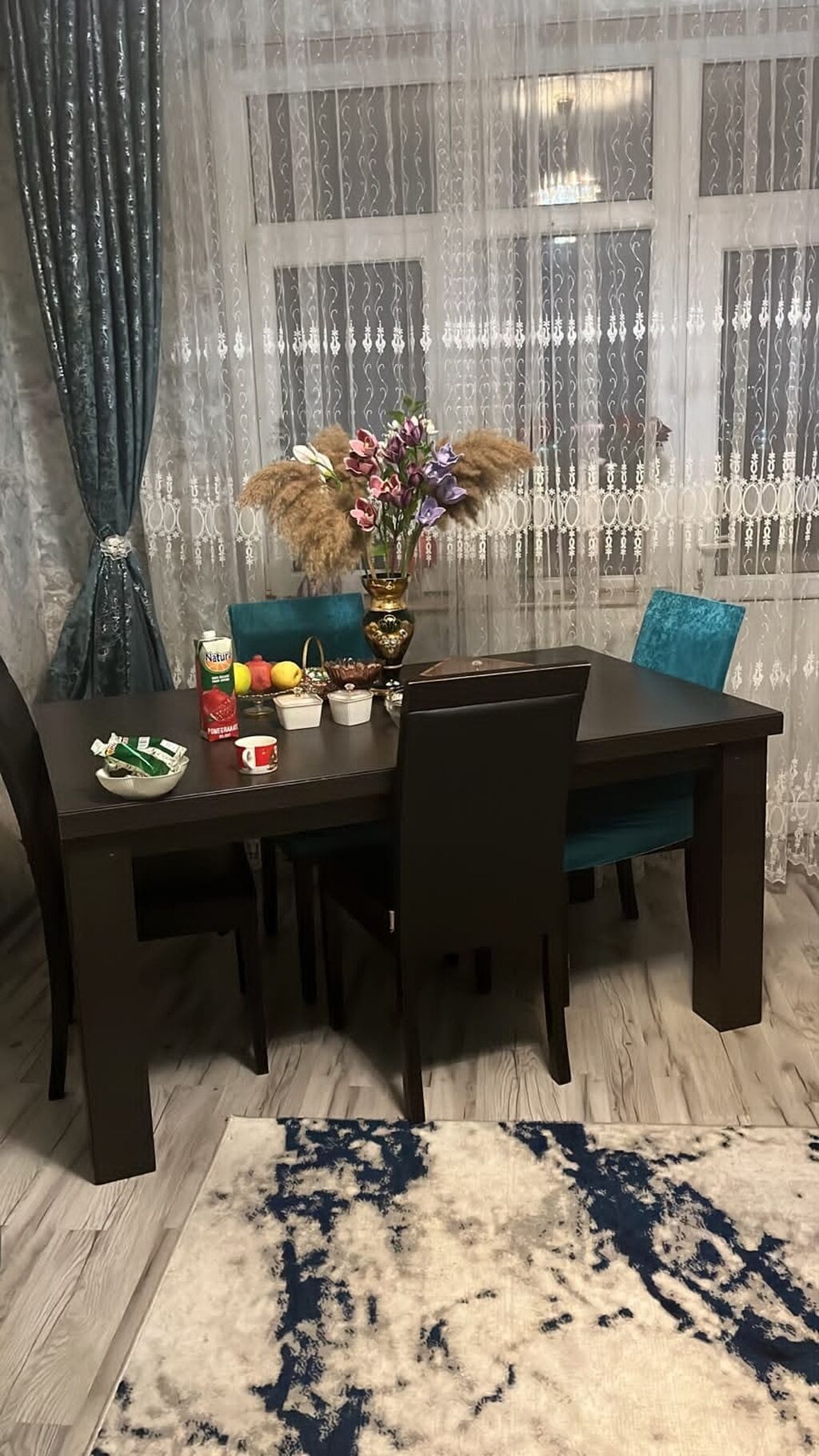 Masa desti 6 stulnan 200₼ satilir .Unvan H.Aslanov &Rumi — Mebel, Bakı
