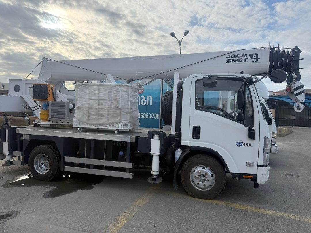 Avtokran "Isuzu", 2025 il — İnşaat texnikası, Bakı (4)