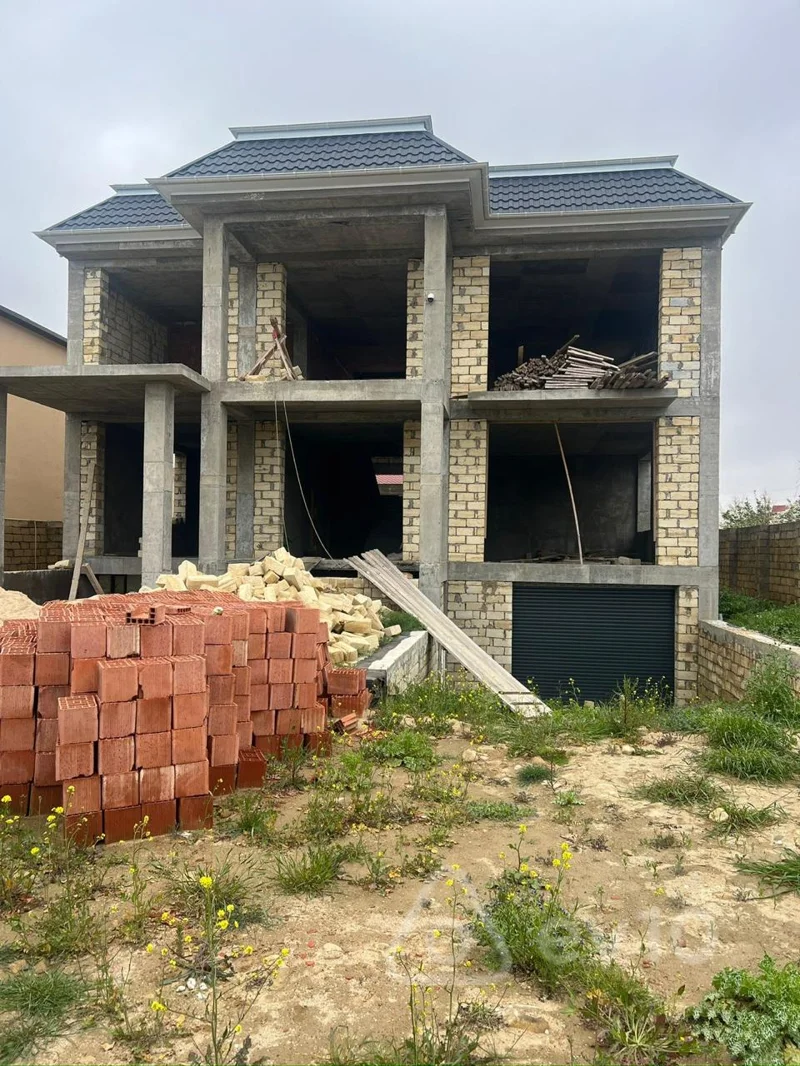 7 otaqlı həyət evi, 350 m², Novxanı Zərifə Əliyeva küçəsi — 275 000 ₼ · Bakı · Ev, villa 7 otaqlı həyət evi, 350 m², Novxanı Zərifə Əliyeva küçəsi — Bakı