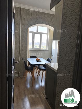 Satılır 3 otaqlı 80 m² köhnə tikili İnşaatçılar m — Mənzil (5)