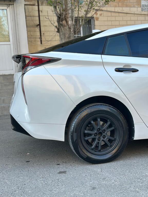 Toyota Prius, 1.8 L, 1.3 kWh, 2018 il, 176 500 km — Avtomobillər, Bakı (7)