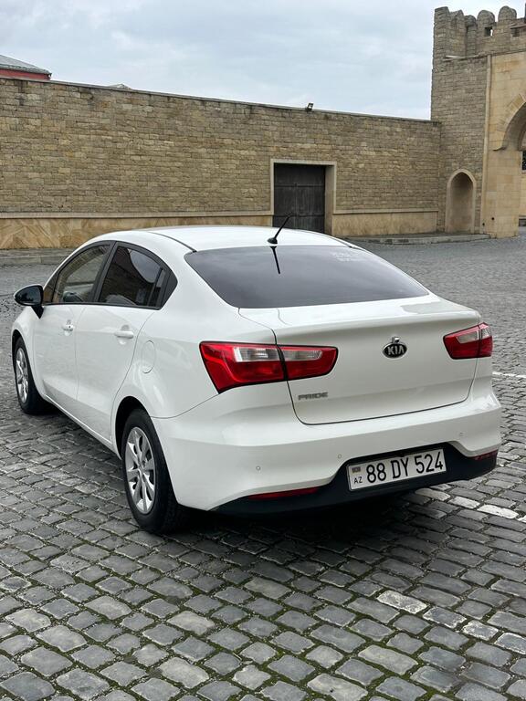 Kia Rio, 1.4 L, 2017 il, 94 300 km 88-DY-524 — Avtomobillər, Bakı (6)