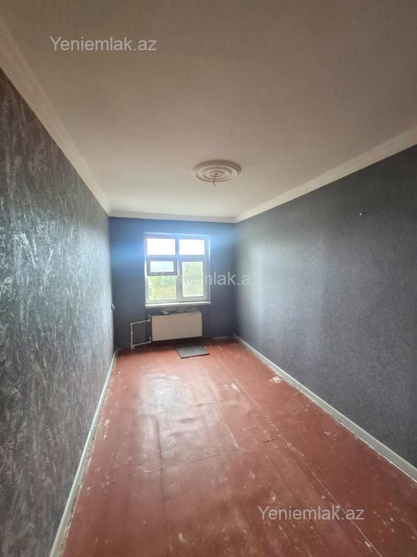 Satılır 3 otaqlı Bina evi menzil (Köhnə tikili), 62 m², 5-ci mikrorayon — Mənzil, Sumqayıt (3)