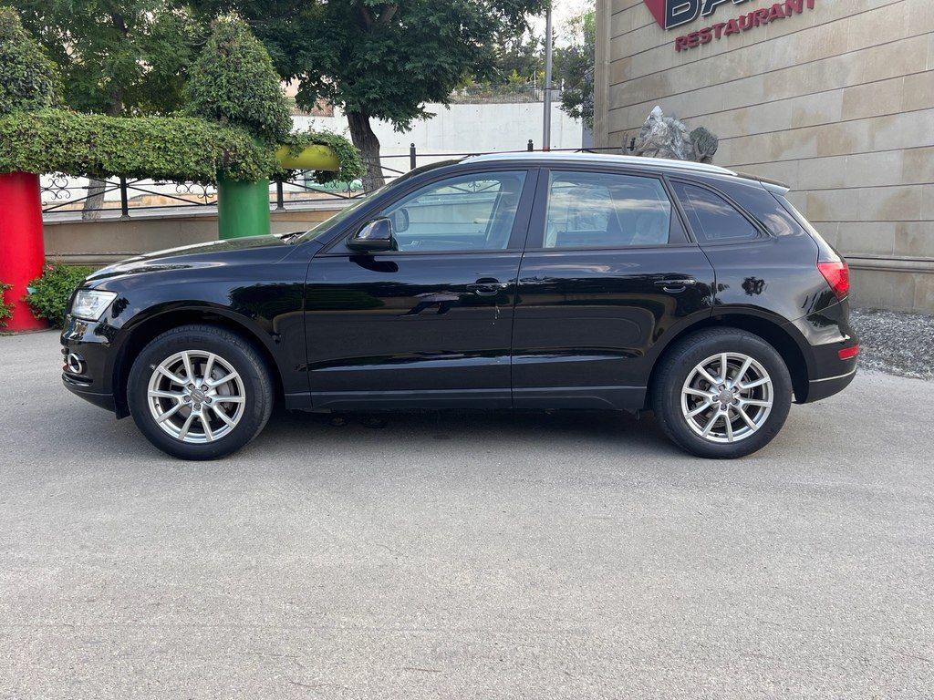 Audi Q5, 2.0 L, 2013 il, 180 000 km — Avtomobillər, Bakı (3)