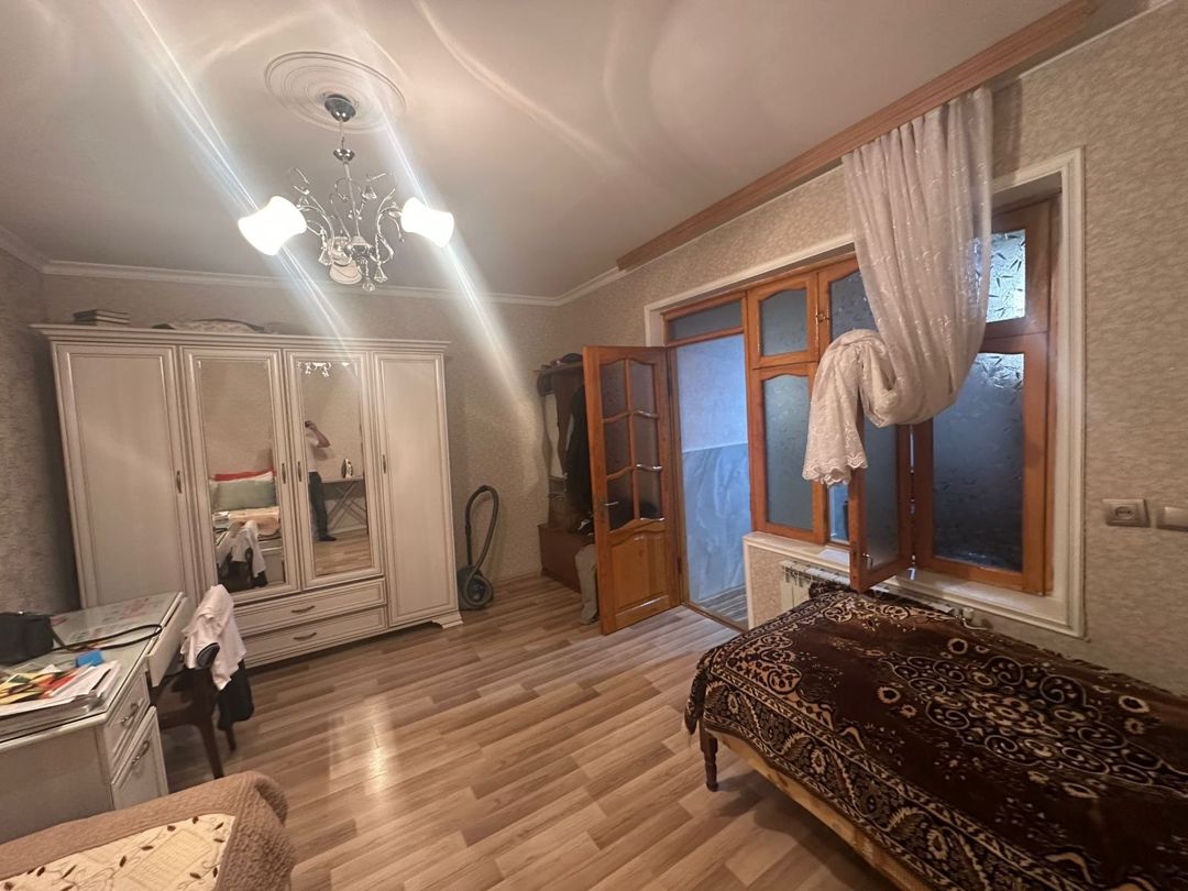 Satılır 4 otaqlı həyət evi/bağ evi 230 m² — Ev, villa, Bakı (6)