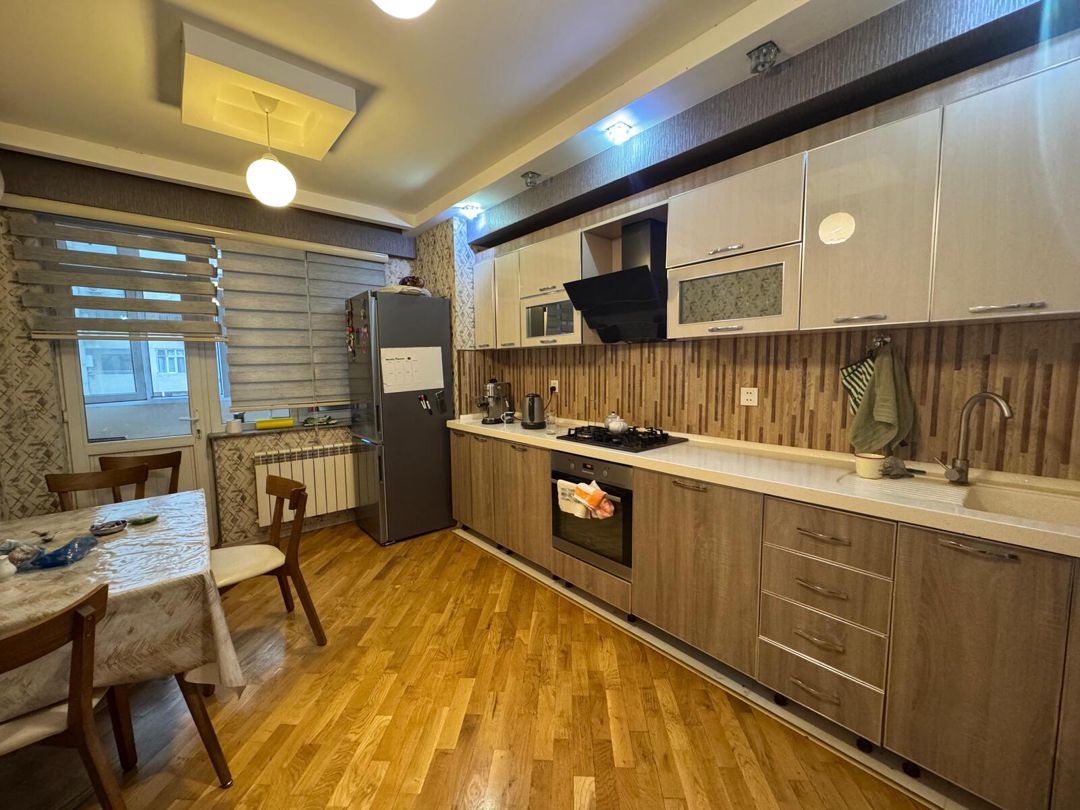 Satılır 3 otaqlı yeni tikili 130 m² — Mənzil, Bakı (10)