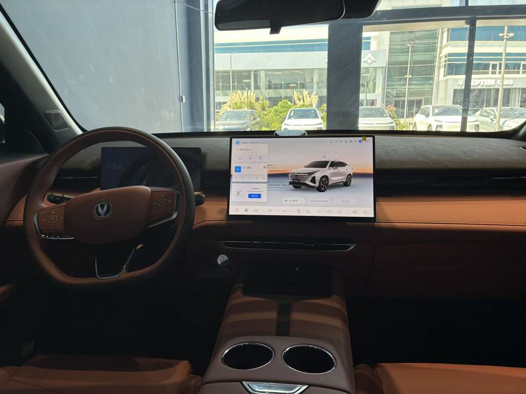 Changan Uni-Z, 1.5 L, 18.4 kWh, 2026 il, yeni — Avtomobillər, Bakı (12)