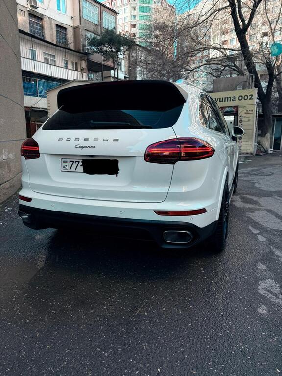 Porsche Cayenne GTS, 3.6 L, 2016 il, 290 000 km — Avtomobillər, Bakı (10)