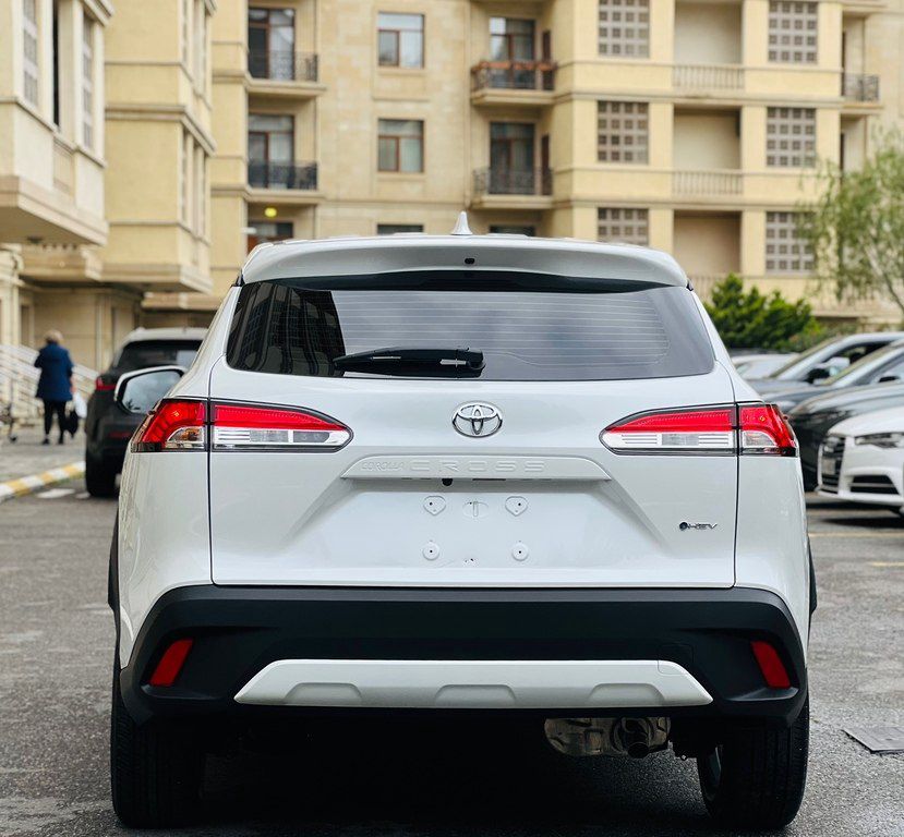 Toyota Corolla Cross, 2.0 L, 1.31 kWh, 2024 il, 16 000 km — Avtomobillər, Bakı (8)