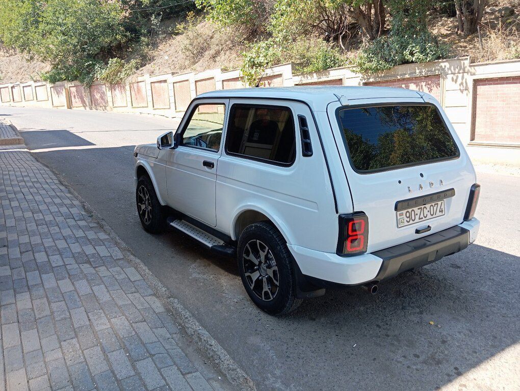 Lada (VAZ) Niva, 1.7 L, 2015 il, 190 000 km 90-ZC-074 — Avtomobillər, Yardımlı (2)