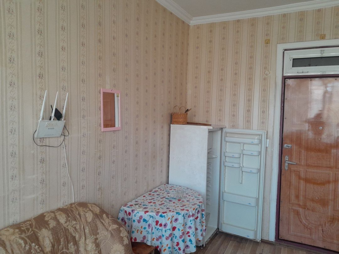 İcarəyə verilir 1 otaqlı köhnə tikili 18 m² — Mənzil, Bakı (3)