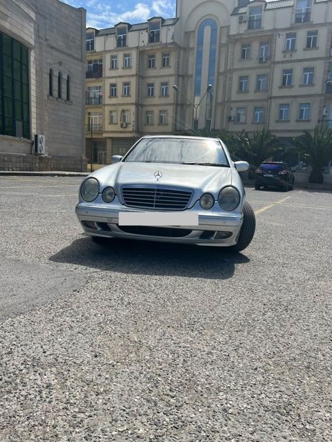 Mercedes E 220, 2.2 L, 1999 il, 610 000 km — Bakı