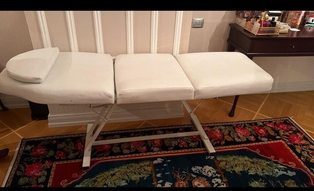 Kuwetqa yenidi satilir 150 azn Unvan :Xetai 9193*Deniz — Salon mebeli, Bakı