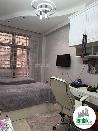 Satılır 3 otaqlı 100 m² yeni tikili 28 May m — Mənzil (7)