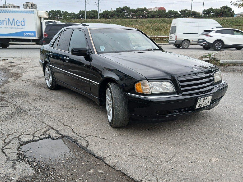 Mercedes C 230, 2.3 L, 1997 il, 328 147 km 90-NA-957 — Avtomobillər, Bakı