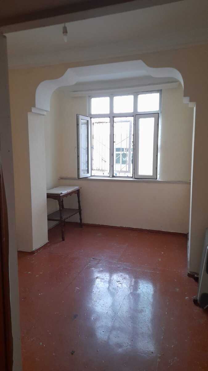 Satılır 2 otaqlı köhnə tikili 50 m² — Mənzil, Bakı (6)