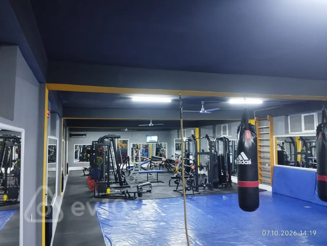 Obyekt, 300 m², Bineqedi Gencler Şeherciyi — Əmlak, Bakı (9)
