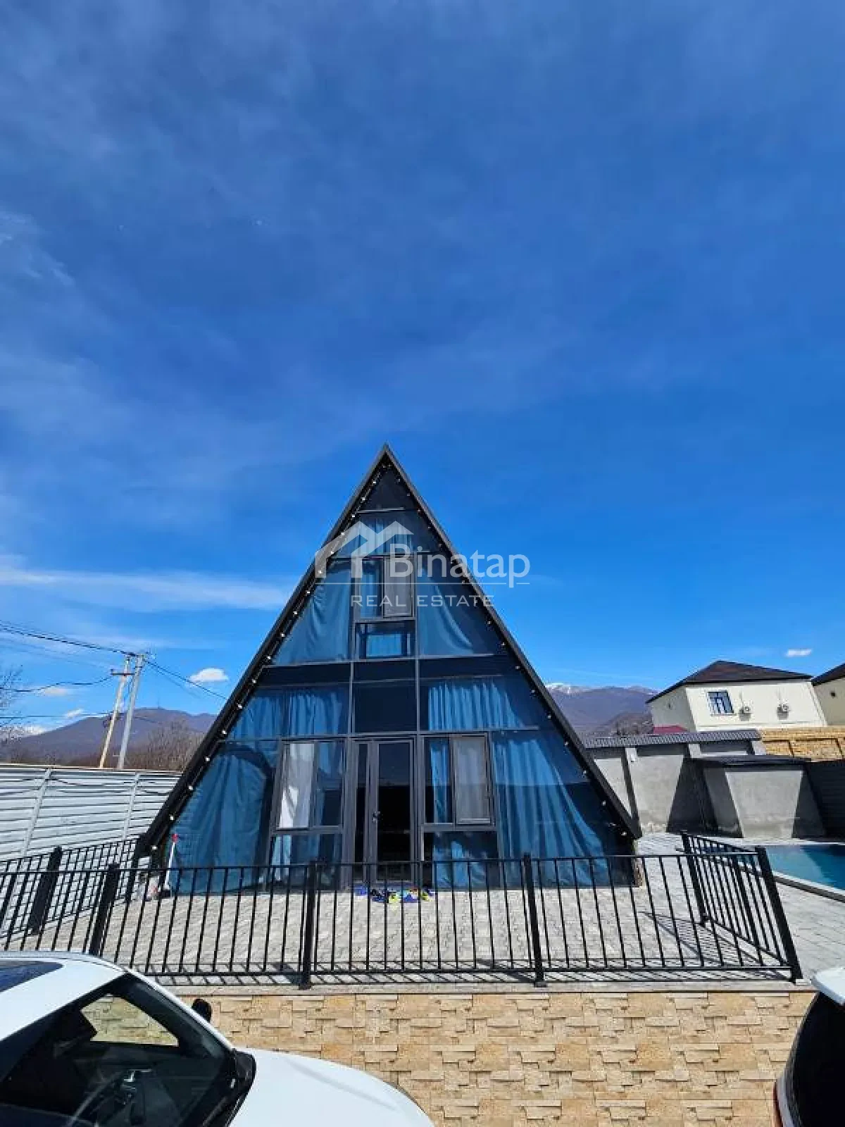 İcarəyə verilir 5 otaqlı həyət evi / bağ evi 200 m², Qəbələ rayonu — Ev, villa, Bakı (3)