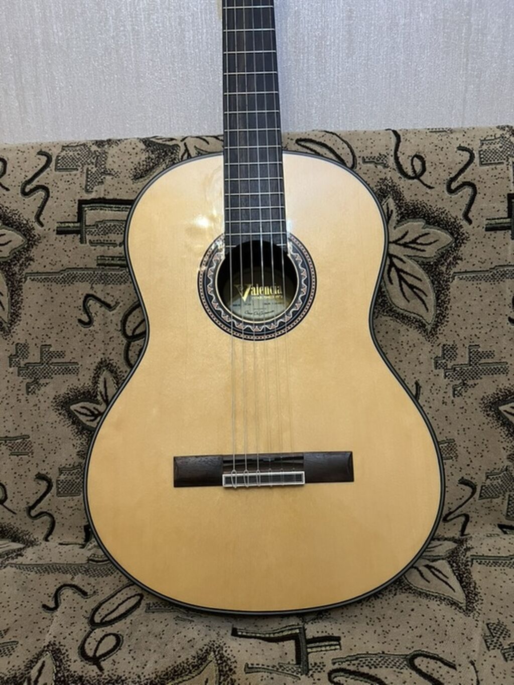 Valencia klassik gitara – model VC564 - Brend: Valencia (Established — Gitarlar və digər simli alətlər, Digah (3)
