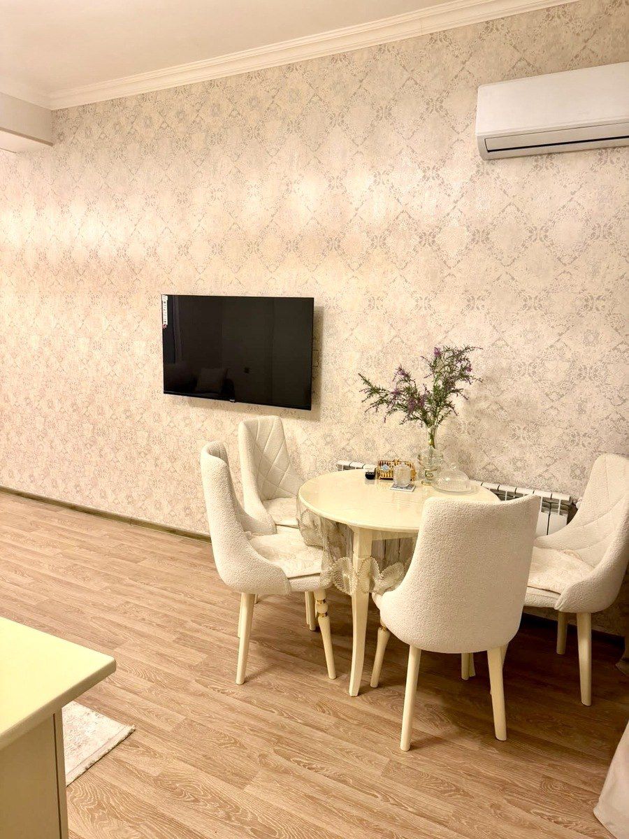 İcarəyə verilir 2 otaqlı yeni tikili 75 m² — Mənzil, Bakı (3)
