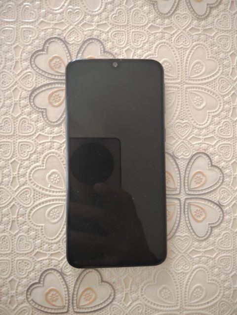 Samsung Galaxy A40, 64 GB, İki sim kartlı — 120 ₼ · Bərdə · Samsung Samsung Galaxy A40, 64 GB, İki sim kartlı — Bərdə