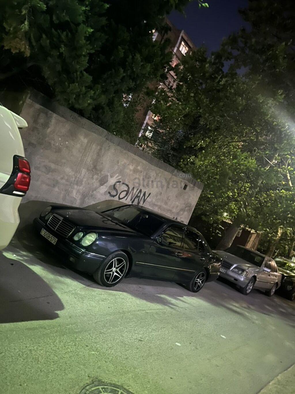 Mercedes-Benz E-Class: 3.2 l 1995 il Sedan 90-GB-579 — Avtomobillər, Bakı (8)