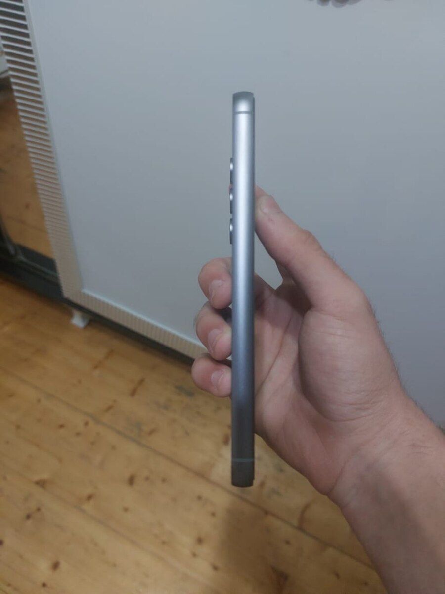 Samsung Galaxy S23 FE Graphite 256GB/8GB — Smartfonlar, Bərdə (4)