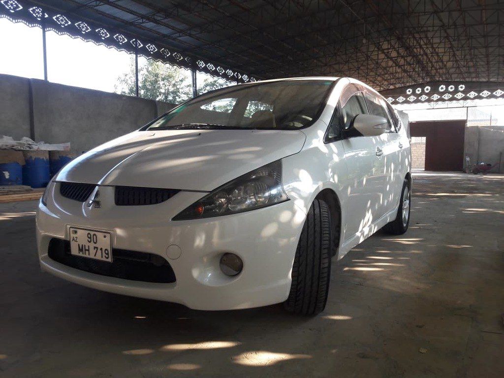 Mitsubishi Grandis, 2.4 L, 2003 il, 264 000 km 90-MH-719 — Avtomobillər, Bakı