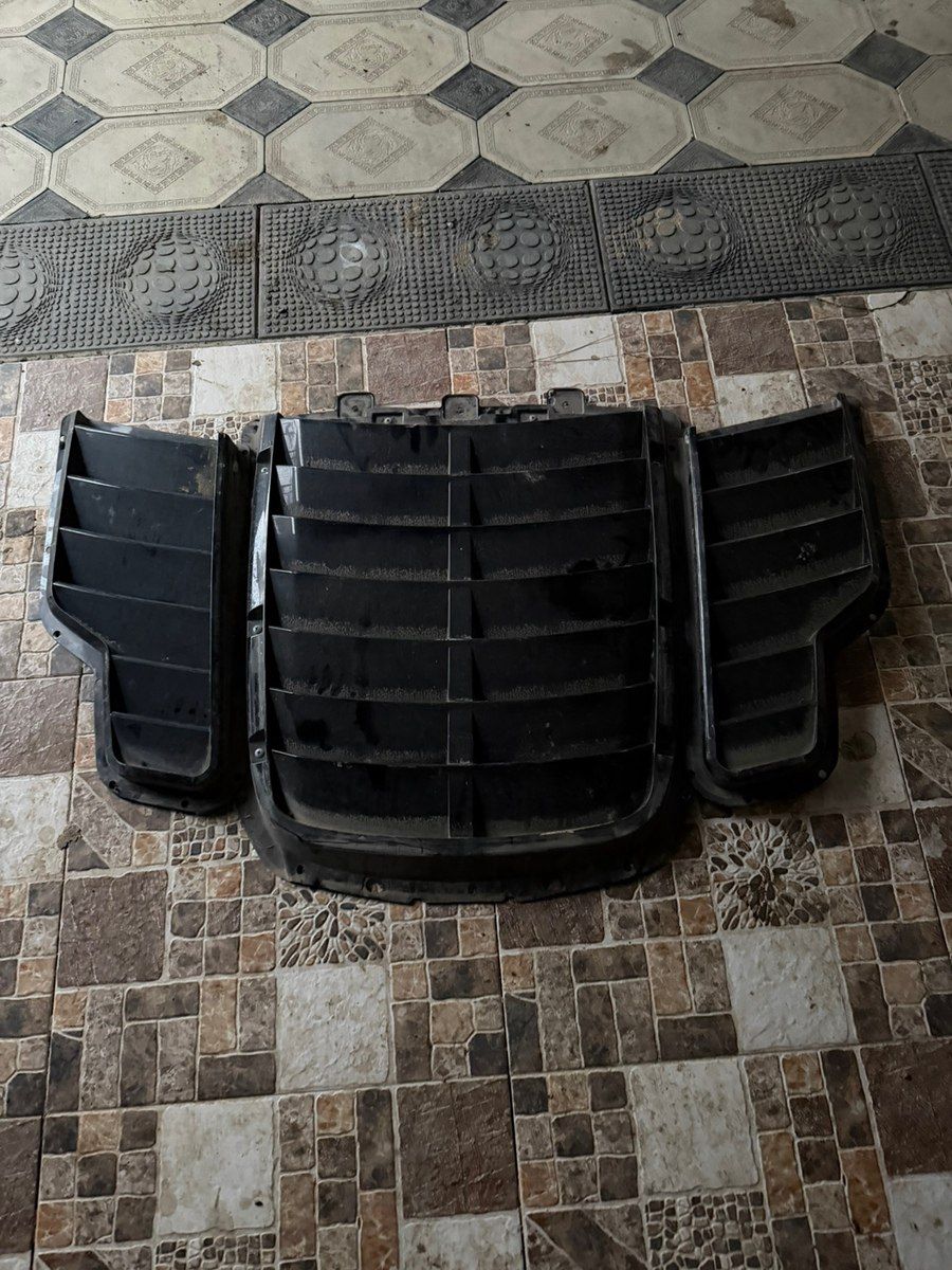 Ford Mustang Shelby kapotun lipləri — Ehtiyat hissələri və aksesuarlar, Bakı (2)