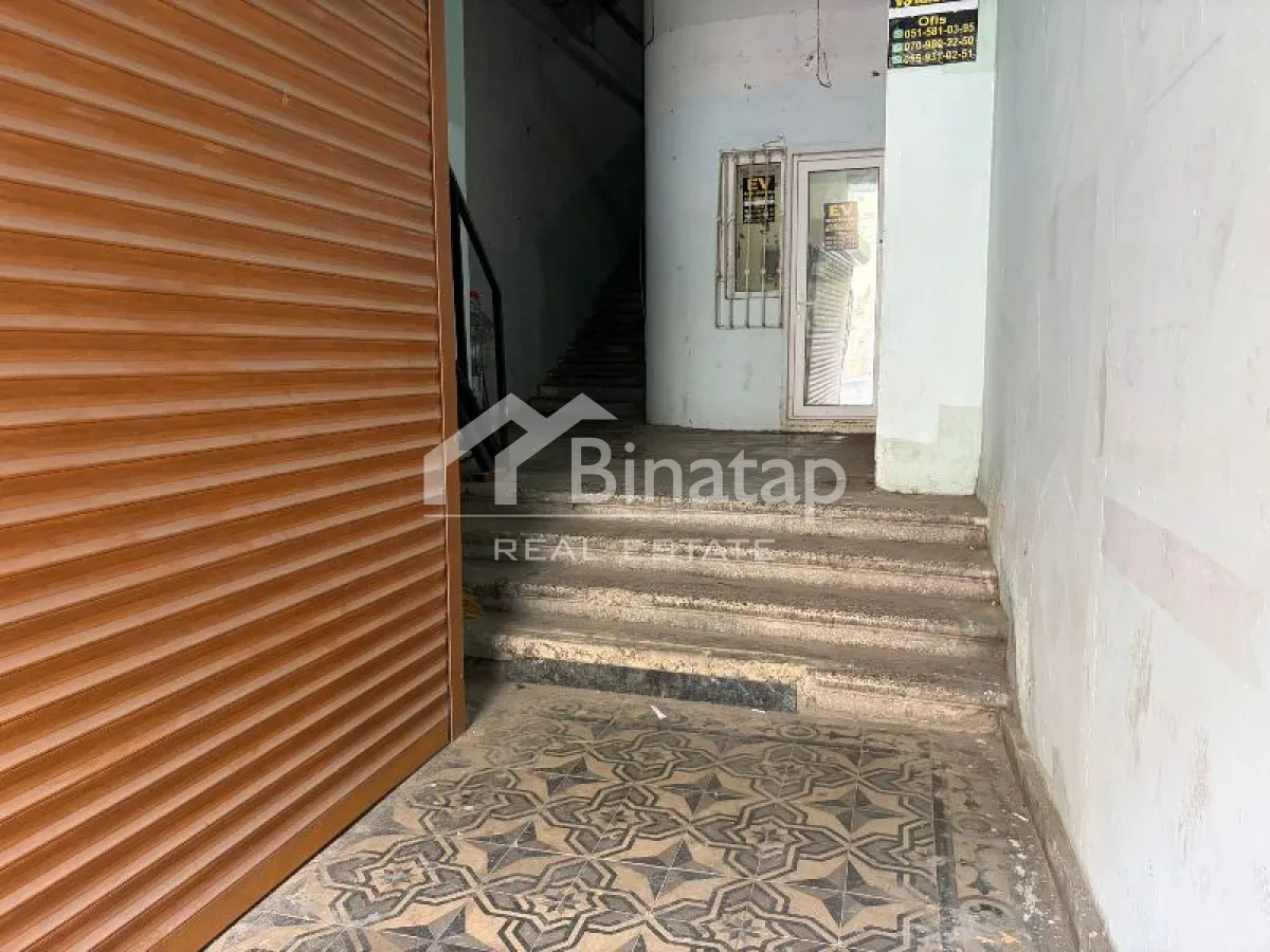 Satılır 1 otaqlı köhnə tikili 38 m², Sahil metrosu, Nəsimi rayonu — Mənzil, Bakı (4)