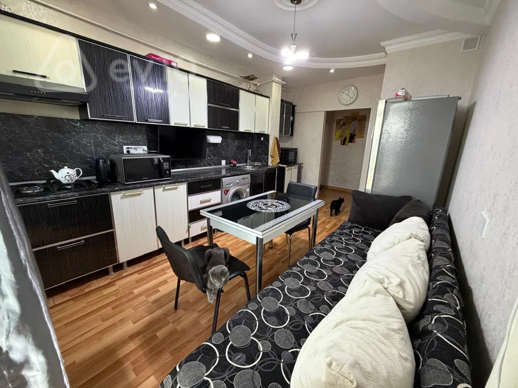 5 otaqlı mənzil, 120 m², Seyid Əzim Şirvani küçəsi 14 — Mənzil, Bakı (9)