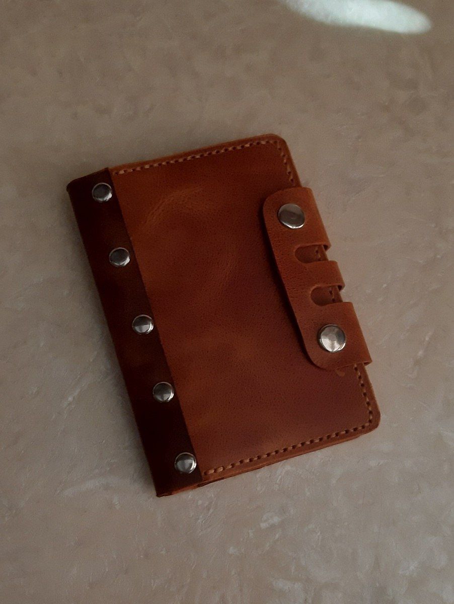 Passport üzlüyü — Şəxsi əşyalar, Bakı (11)