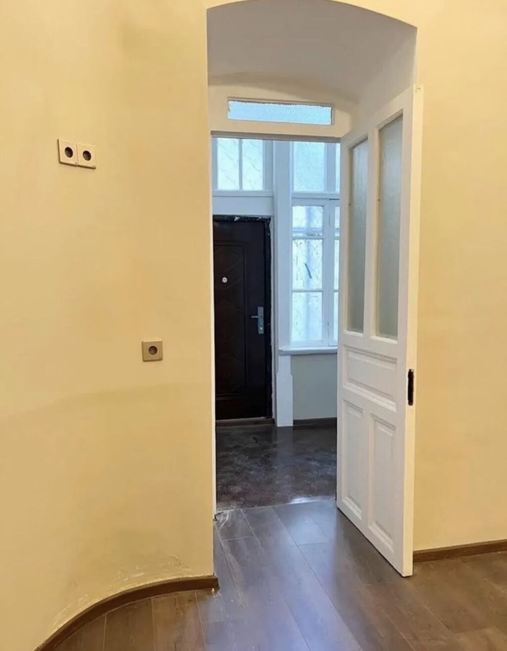 28 maya 5 degigelik mesafede obyekt icareye verilir. Sahesi 30-35 kv — Ev, villa, Fatmayı (2)