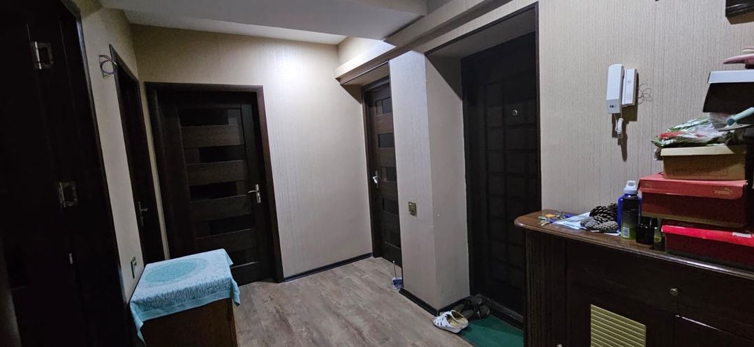 Satılır 3 otaqlı köhnə tikili 95 m² — Mənzil, Bakı (8)