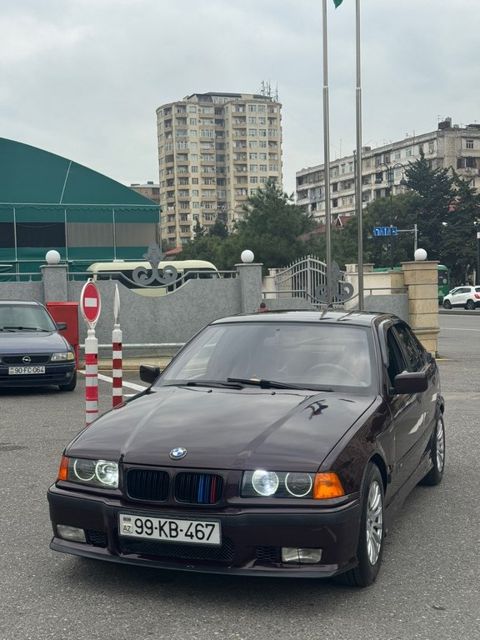 BMW 318, 1.8 L, 1994 il, 495 000 km — Bakı