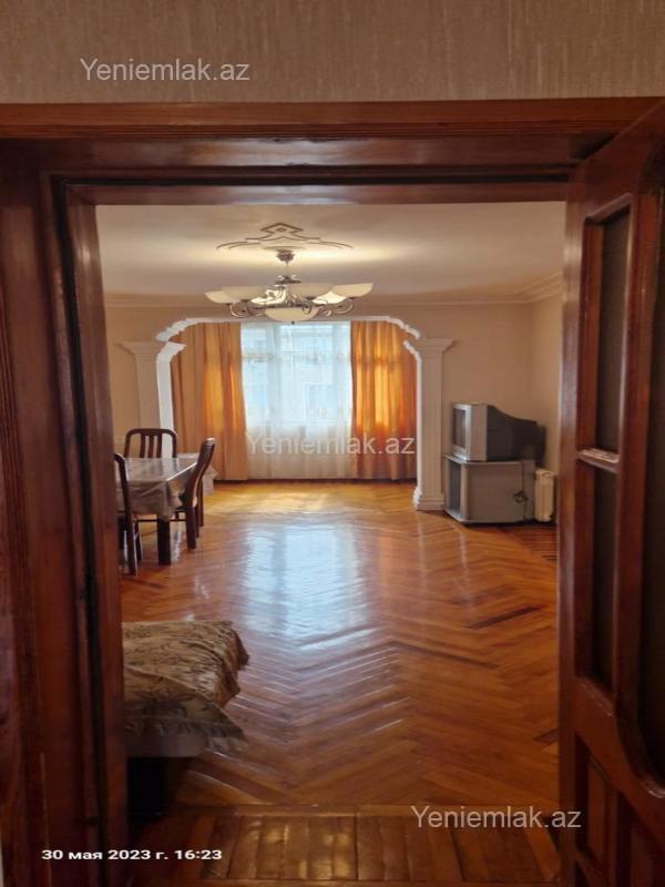 Satılır 3 otaqlı Bina evi menzil (Köhnə tikili), 75 m², Yasamal rayonu — Mənzil, Bakı (6)