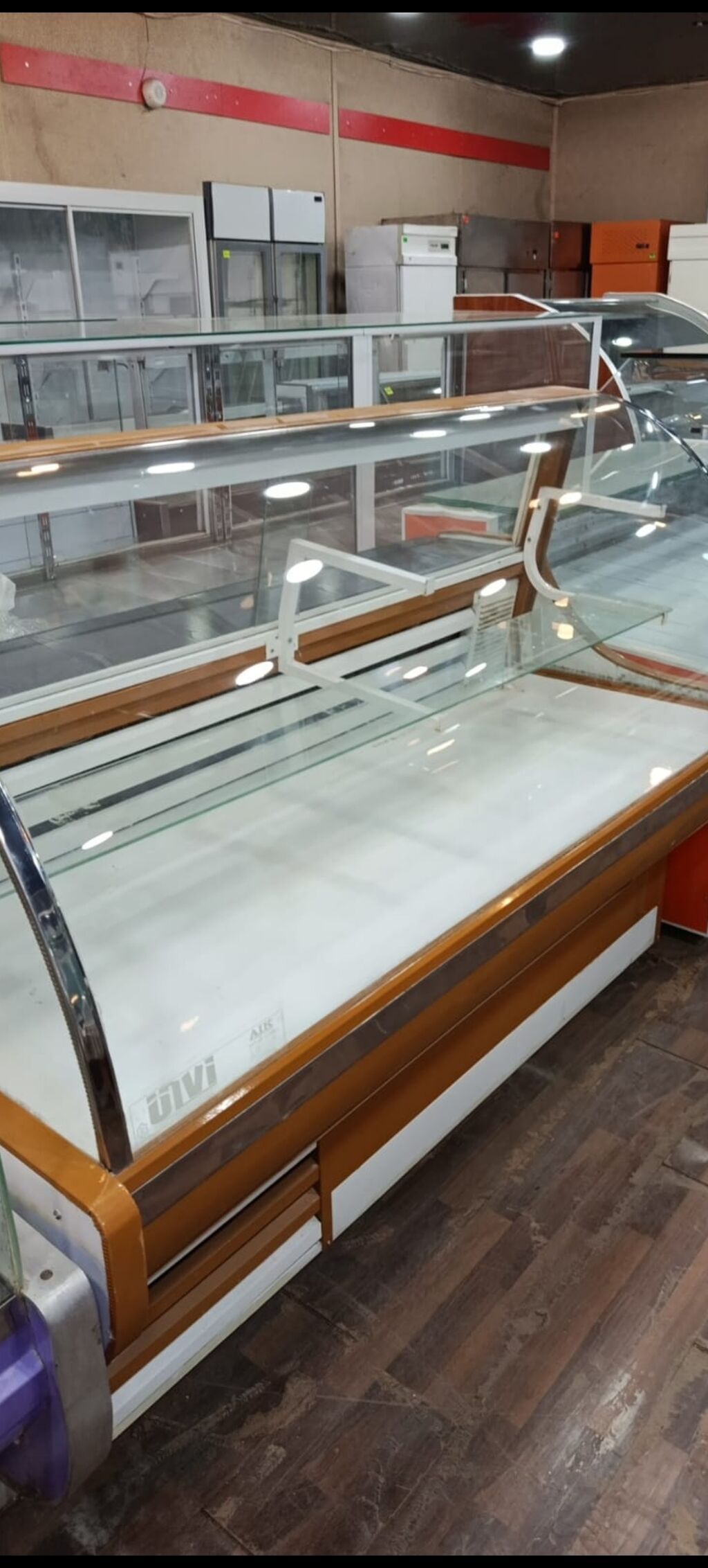 Mağaza və ictimai iaşə obyektləri üçün kommersiya soyuducu vitrin və — Soyuq vitrini, Digah (3)