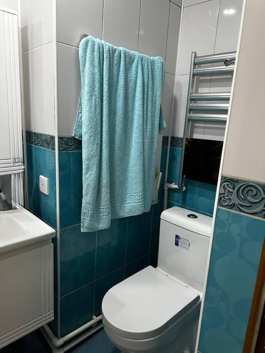 Satılır 4 otaqlı köhnə tikili 70 m² — Mənzil, Bakı (11)
