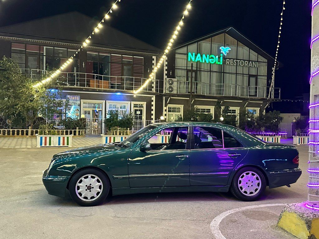 Mercedes E 320, 3.2 L, 2000 il, 236 980 km — Avtomobillər, Bakı (3)