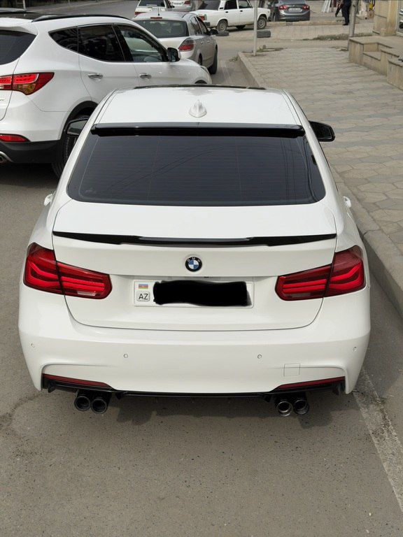 BMW 330, 2.0 L, 2016 il, 308 028 km — Avtomobillər, Gəncə (2)