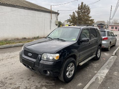 Ford Escape, 2.3 L, 2004 il, 200 000 km — 9 000 ₼ · Bakı · Avtomobillər Ford Escape, 2.3 L, 2004 il, 200 000 km — Bakı