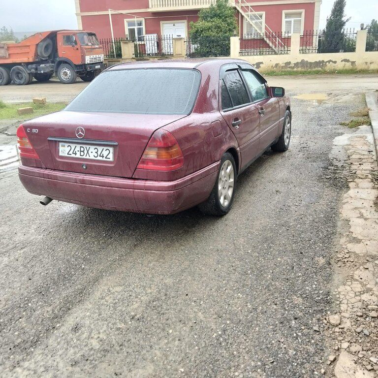 Mercedes C 180, 1.8 L, 1994 il, 367 295 km 24-BX-342 — Avtomobillər, Hacıqabul (5)