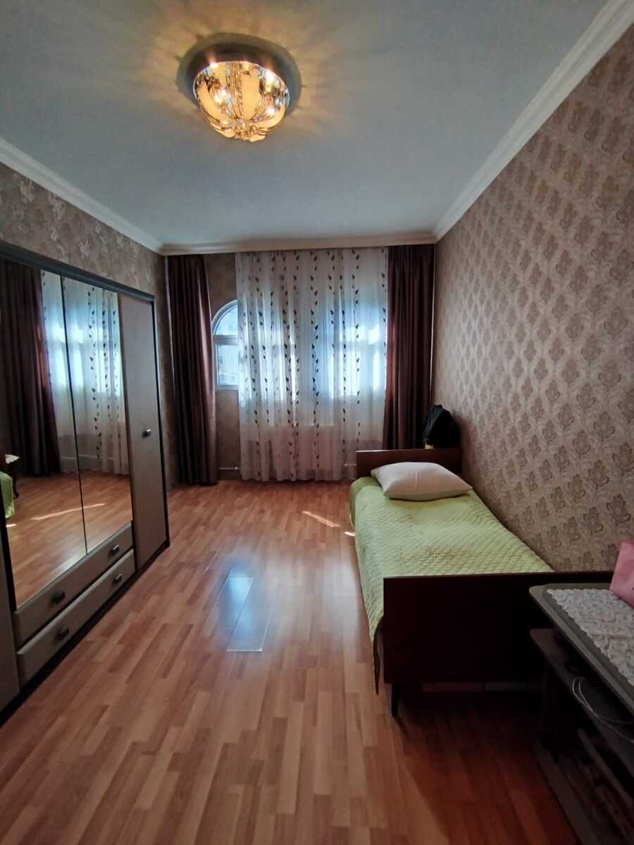 Satılır 4 otaqlı köhnə tikili 120 m² — Mənzil, Bakı (7)