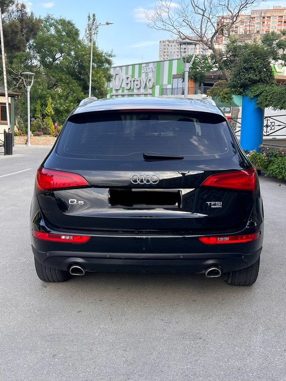 Audi Q5, 2.0 L, 2013 il, 180 000 km — Avtomobillər, Bakı (4)