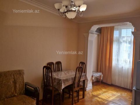 Satılır 3 otaqlı Bina evi menzil (Köhnə tikili), 75 m², Yasamal rayonu — Bakı