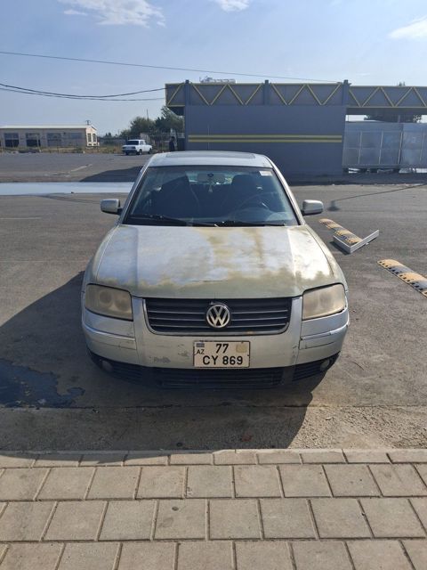 Volkswagen Passat, 1.8 L, 2001 il, 400 000 km — Bakı
